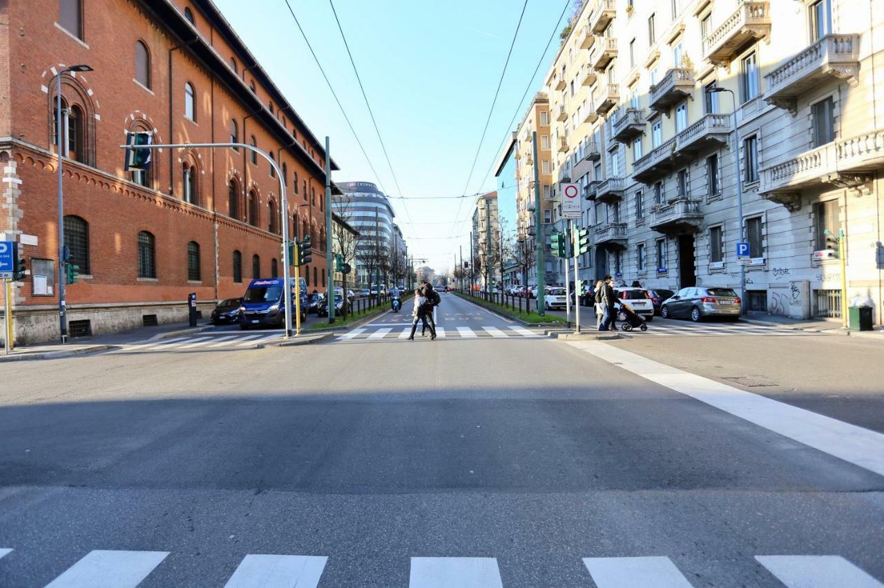 Pretty Space 100Metri Da Stazione Centrale — Photos 1